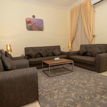 قصر رهوان للوحدات الفندقية - Rahwan Palace Hotel Units Baljurashi Eksteriør billede